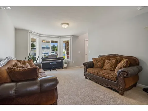 11906 NE 46th Street Vancouver WA 98682