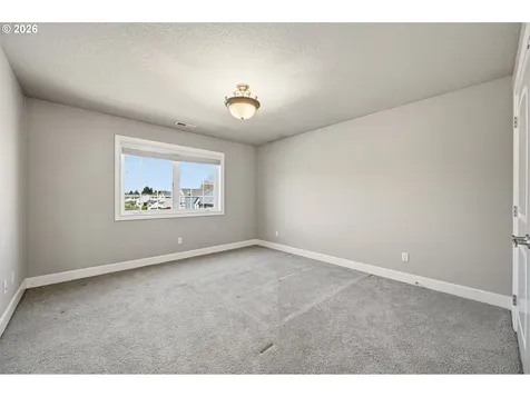 1574 S Redwood Street Canby OR 97013