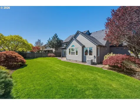 1574 S Redwood Street Canby OR 97013