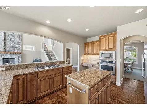 1574 S Redwood Street Canby OR 97013
