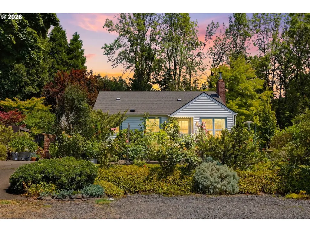 4920 SW 31st Drive Portland OR 97239