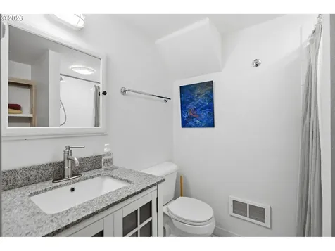 4920 SW 31st Drive Portland OR 97239