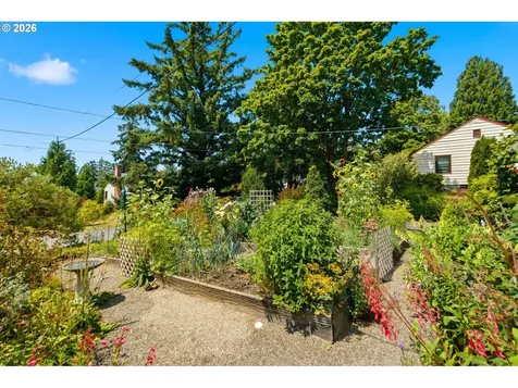 4920 SW 31st Drive Portland OR 97239