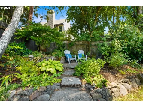 4920 SW 31st Drive Portland OR 97239