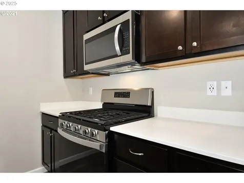 15326 NE 70th Street Vancouver WA 98682