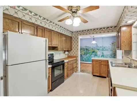 1314 NW 4th Street Gresham OR 97030