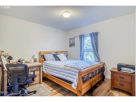 6824 SW Galley Avenue Lincoln City OR 97367