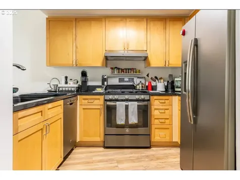 327 NW Park Avenue Portland OR 97209