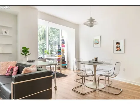 327 NW Park Avenue Portland OR 97209