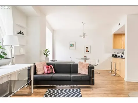327 NW Park Avenue Portland OR 97209