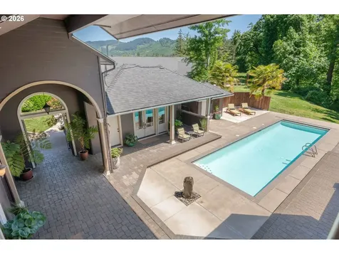 35282 Mckenzie View Drive Springfield OR 97478