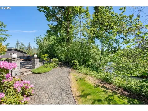 35282 Mckenzie View Drive Springfield OR 97478