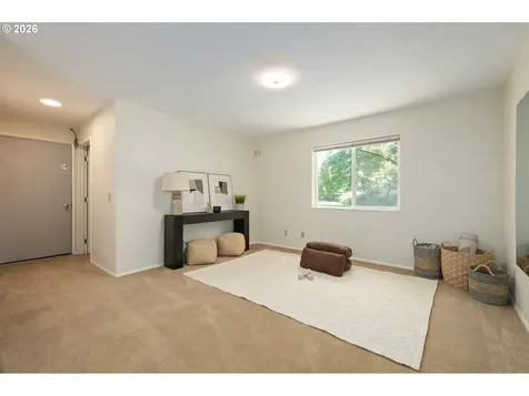 35282 Mckenzie View Drive Springfield OR 97478