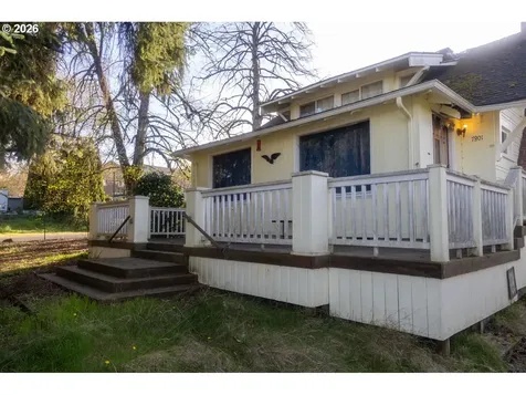 7801 SE 162nd Avenue Portland OR 97236