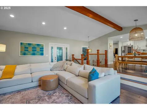3201 NW Luray Terrace Portland OR 97210