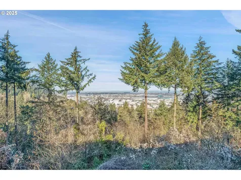 3201 NW Luray Terrace Portland OR 97210
