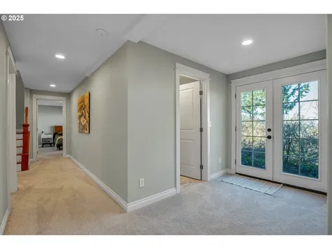 3201 NW Luray Terrace Portland OR 97210