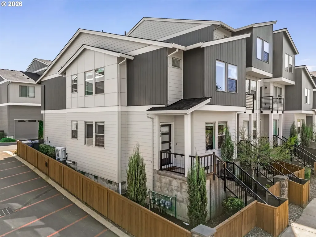 12648 SE 172nd Avenue Happy Valley OR 97086