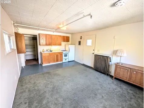1802 3rd Street La Grande OR 97850