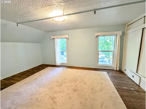 1802 3rd Street La Grande OR 97850
