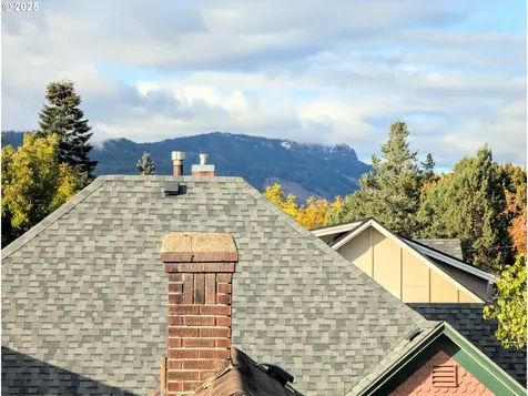 1802 3rd Street La Grande OR 97850
