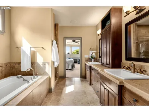 2517 NE 163rd Street Ridgefield WA 98642