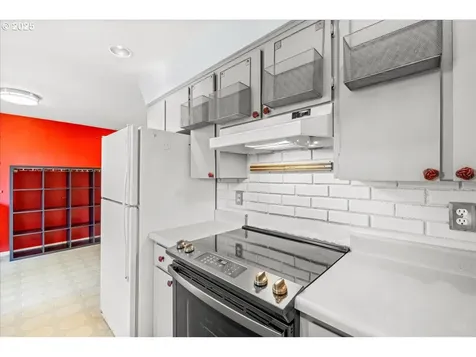 3478 NE Lincoln Street Hillsboro OR 97124