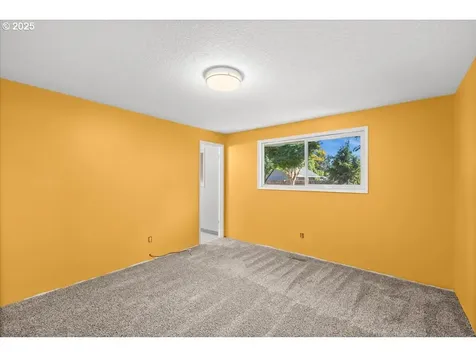 3478 NE Lincoln Street Hillsboro OR 97124