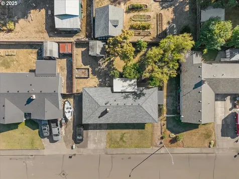 3478 NE Lincoln Street Hillsboro OR 97124