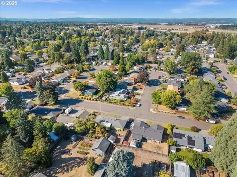 3478 NE Lincoln Street Hillsboro OR 97124