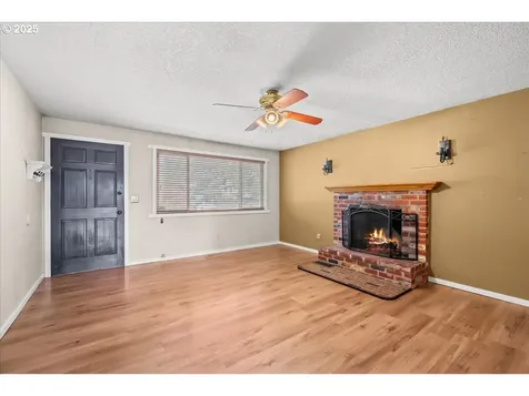 3478 NE Lincoln Street Hillsboro OR 97124