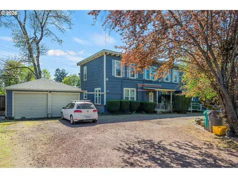 3026 SE Tacoma Street Portland OR 97202