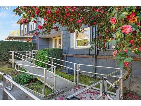 3026 SE Tacoma Street Portland OR 97202