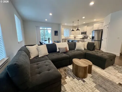 2574 Brackenfern Road Eugene OR 97403