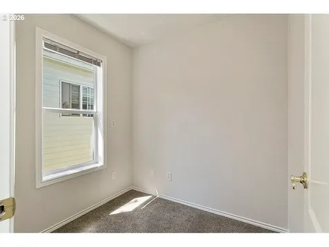 22106 NE Park Lane Fairview OR 97024