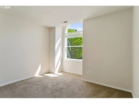 22106 NE Park Lane Fairview OR 97024