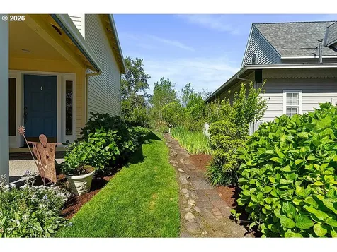 22106 NE Park Lane Fairview OR 97024
