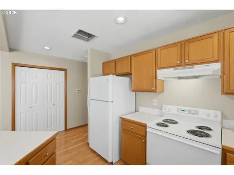 1325 Creekside Lane Newberg OR 97132