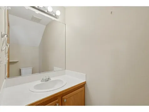 1325 Creekside Lane Newberg OR 97132