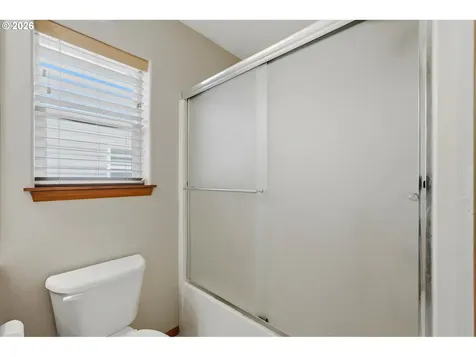1325 Creekside Lane Newberg OR 97132