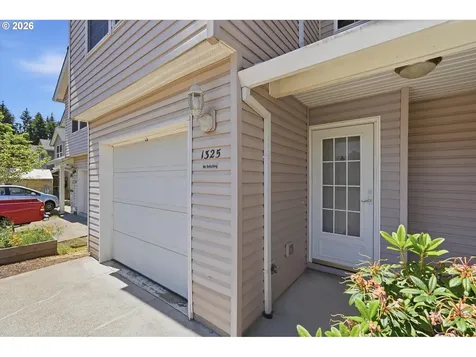 1325 Creekside Lane Newberg OR 97132