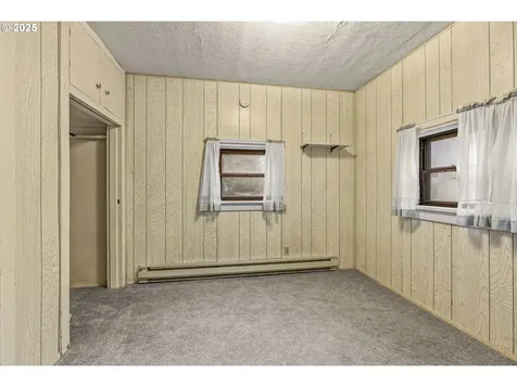 2843 Hemlock Street Longview WA 98632
