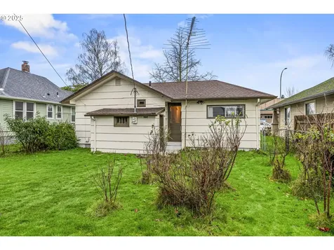 2843 Hemlock Street Longview WA 98632