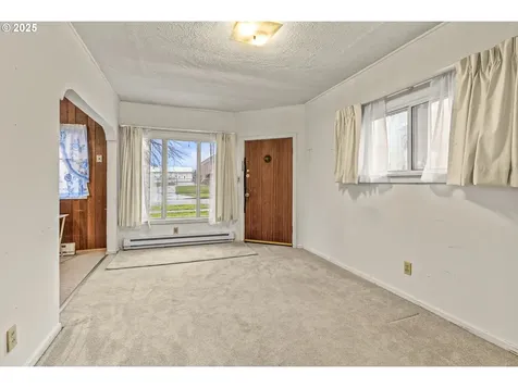 2843 Hemlock Street Longview WA 98632