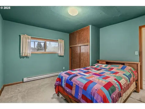 2843 Hemlock Street Longview WA 98632