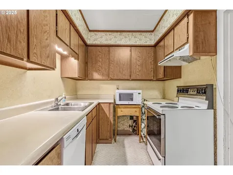2843 Hemlock Street Longview WA 98632