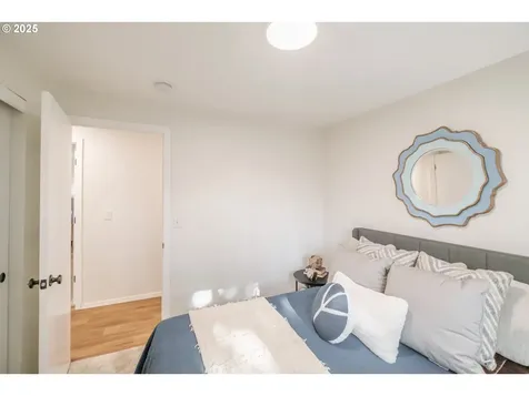 1858 Tecumseh Street NE Keizer OR 97303