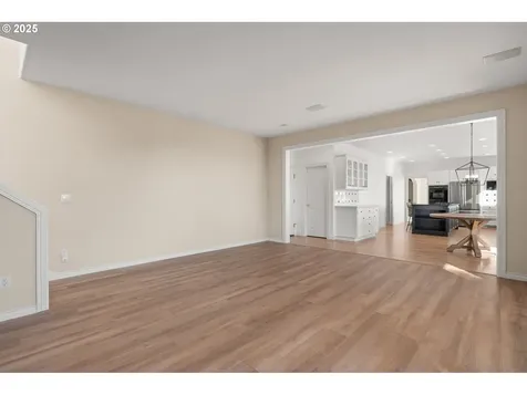 14405 NW Valley View Lane Portland OR 97231