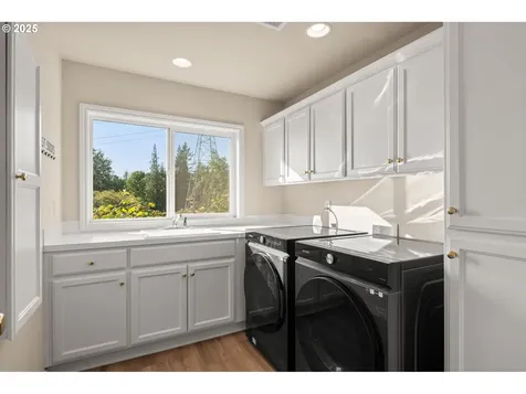 14405 NW Valley View Lane Portland OR 97231