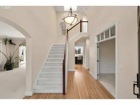 14405 NW Valley View Lane Portland OR 97231